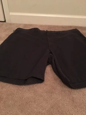 Шорты мужские Claiborne большие и высокие серые плоские спереди размер 46  - Изображение 1 из 4