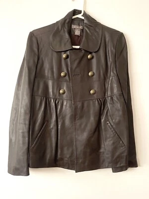 Jaqueta de couro genuína feminina Kenar marrom estilo militar 6 - Imagem 1 de 3