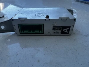 95 96 97 Lexus LS400 Cruise Control Computer Control Module 88240-50071 - Picture 1 of 2