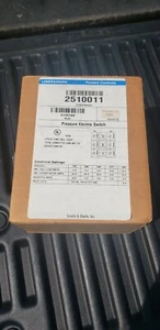 Landis & Staefa Pressure Electric Switch 2510011 Powers Controls 019746 - Picture 1 of 2