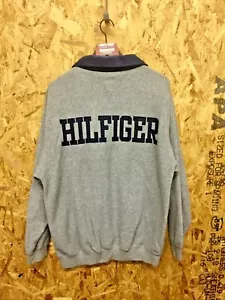 Pullover vintage Tommy Hilfiger Athletics 1/4 zip pile scritto grande #6149 - Foto 1 di 7