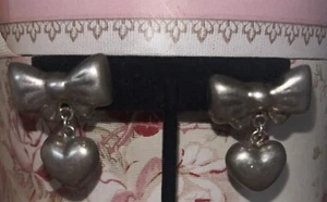 VINTAGE STERLING SILVER 925 BOW HEART PUFFY DANGLE EARRING - Picture 1 of 7