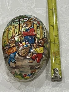 1 VINTAGE PAPER MACHE CARDBOARD EASTER EGG CANDY CONTAINER ORNAMENT EAST GERMANY - Picture 1 of 10
