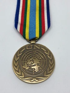 Full size UN United Nations Central African Republic medal MINURCA - Picture 1 of 2