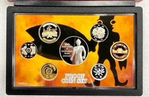 JAPÓN 2016 Juego de prueba ULTRAMAN 50 aniversario 6 monedas + medalla de plata como nueva - Imagen 1 de 11