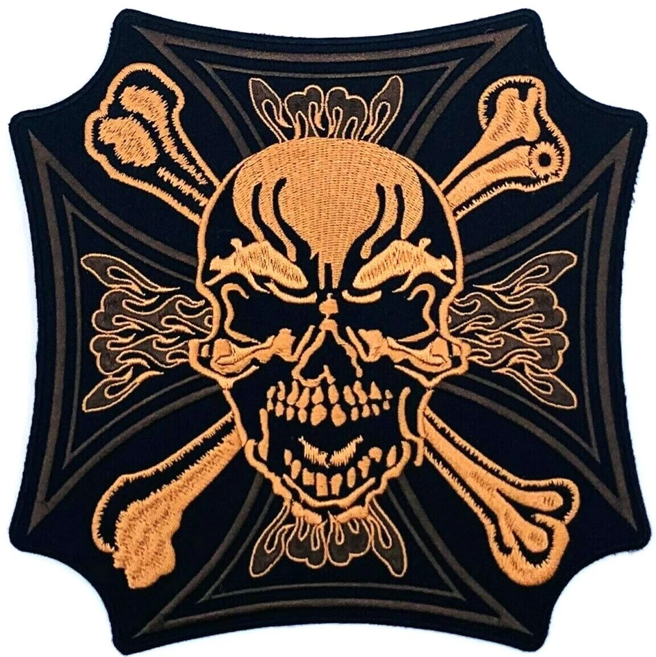 CHALECO MOTO CALAVERA Y HUESOS CRUZADOS GRANDE BORDADO HIERRO EN PARCHE AL-25 Foto 1 de 1