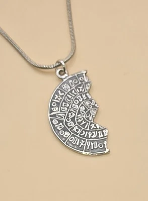 Elegante Schlangenkette aus 925er Sterlingsilber mit antikem Münzanhänger - Bild 1 von 4