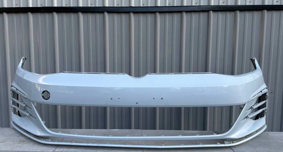 ❗️ SIN ENVÍO ❗️PARACHOQUES DELANTERO VW GTI VOLKSWAGEN 2015 2016 2017 Foto 1 de 4