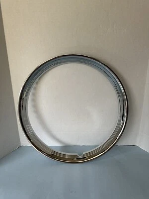 (4) 15 INCH STAINLESS STEEL CHROME PLATED BEAUTY/TRIM RINGS,HOT ROB, RIBBED - Image 1 of 4