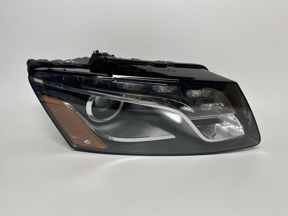 2009-2012 AUDI Q5 FRONT RIGHT SIDE HID XENON HEADLIGHT LIGHT HEADLAMP LAMP OEM - Image 1 of 4