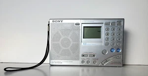 SONY ICF-SW7600GR FM STEREO SW MW LW PLL  SYNTHESIZED WORLD BAND RECEIVER Radio - Picture 1 of 12