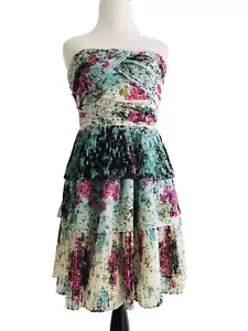 Abito donna senza spalline Guess taglia 4 plissettato a strati vita impero verde contadino - Foto 1 di 10