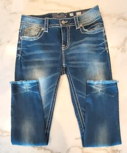 Jeans skinny alla caviglia Miss Me Heaven Mid Rise con orlo grezzo, taglia 29 - Foto 1 di 11
