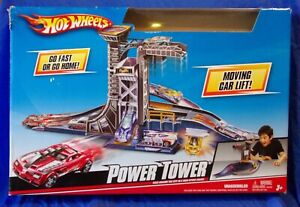 Hot Wheels Diecast Vehicle Play Sets 2009 Vehicle Year 2009 Year 
