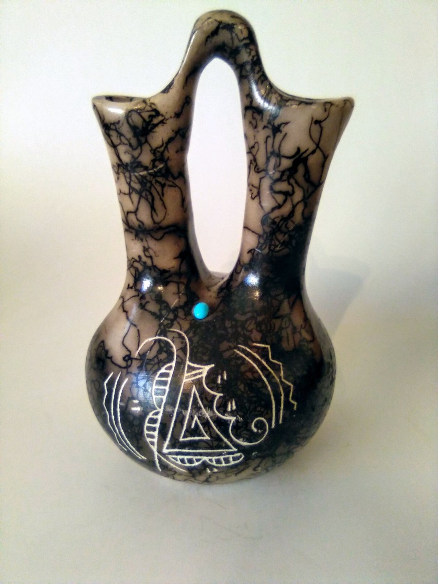 Navajo Wedding In Us Native American Pottery (1935-Now) for