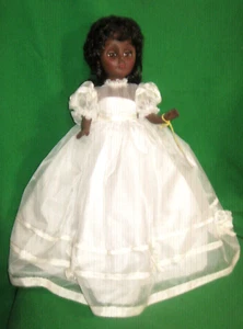 Beautiful Vintage Effanbee Black Bride with Tag & Stand  1980s African American - Picture 1 of 11