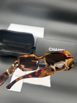 Chanel Mahogany Wood Sunglasses - PL94H7S1 Gradient Tinted Lens - Image 1 of 4