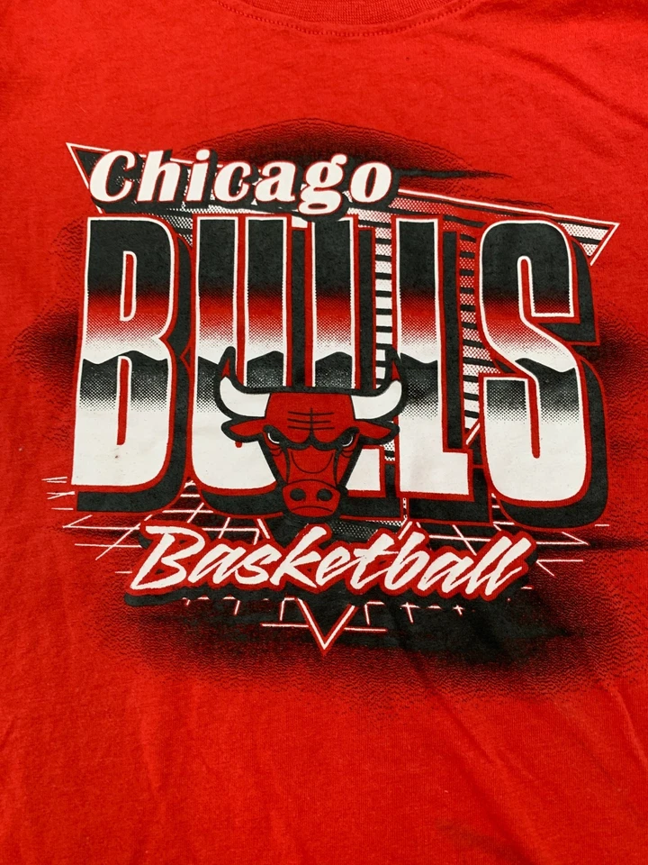 NBA Basketball Chicago Bulls Red Kids T-shirt Short Sleeve Small 6/7