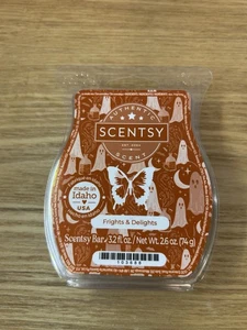 Scentsy Frights & Delights Wax Melts 2025 - Picture 1 of 2