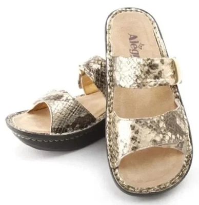 Sandalias de cuero Alegria Karmen Glitz doradas con estampado de serpiente dos correas talla 41 nuevas sin caja Foto 1 de 4