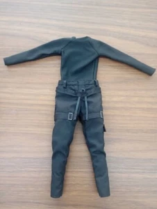 1/6 Hot Toys - MMS 466 - The Matrix - Neo - Black long sleeve+pants BIB - Picture 1 of 5