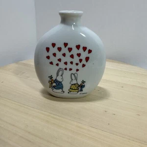 Oatmeal Studios Papel Exclusive Valentine Vase Bunnies In Love Signed H. Lehrer - Picture 1 of 8