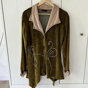 Rising International Velvet Embroidered Jacket Size Large Pockets Asymmetric Hem - Picture 1 of 6