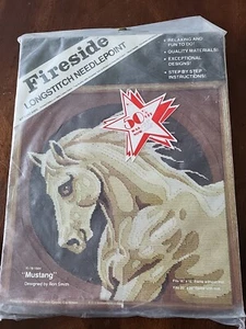 Punta de aguja de punto largo Fireside. Mustang Horse 16 X 16 ¡¡Leer todo!! Nuevo stock antiguo - Imagen 1 de 7