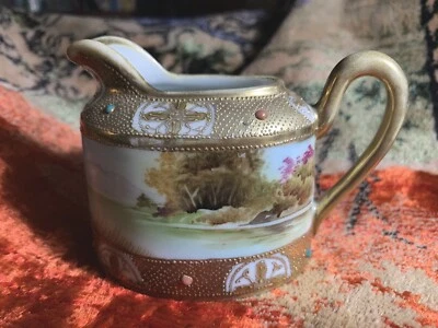 Antigua crema nipón pintada a mano escena pastoral puntos dorados de moriage. Foto 1 de 4