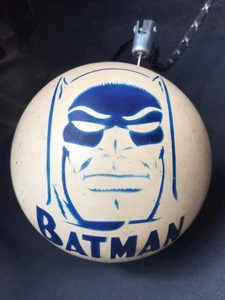 BATMAN Punch Ball - Picture 1 of 4