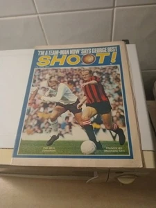 Shoot 17 April 1971 George Best, Laurie Sivell, Tony Brown - Bild 1 von 20