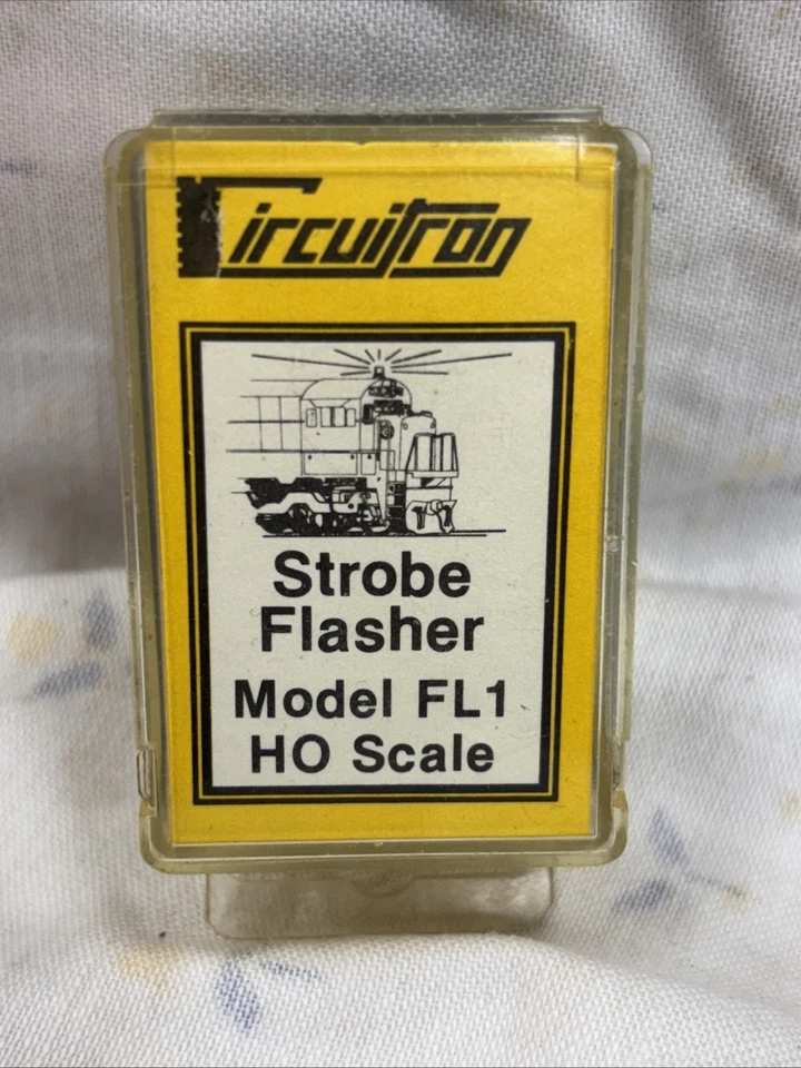 HO Circuitron HO  FL-1 Strobe Flasher New  opened for photos LOWER PRICE - Image 1 of 4