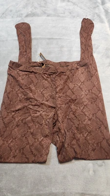 NUEVO CON ETIQUETAS SKIMS Medias Grandes Jaspe Estampado Serpiente Lechoso Transparente SH-TIG-8532W Foto 1 de 4