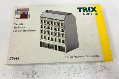 Trix #66144 Kit para una casa de pueblo del período guillerminiano (escala 1/160) Foto 1 de 3