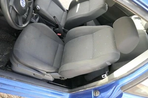 VW Polo 9N3 9N vorne links Sitz Fahrersitz 2/3-Türer 120121 - Bild 1 von 4