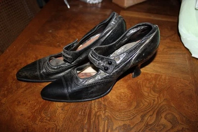 Original Vintage 1910s-1920s BUTTON Louis Heel Boots SZ 9-9.5 Friedman Shelby - Image 1 of 4