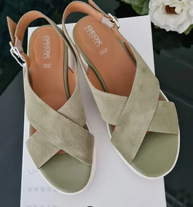 Hellgrüne Keilsandalette, Wedge, mit Plateau Gr. 38 von Geox mit Karton NEU ! - Bild 1 von 5