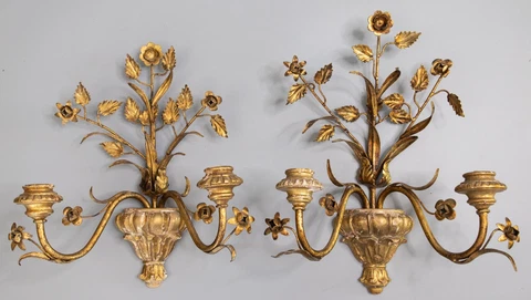 Pair of Vintage 1940s Italian Gilt Tole & Gilt Wood Floral Candle Wall Sconces Cover