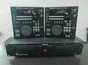 Tascam CD-302 DUAL CD PLAYER - Afbeelding 1 van 8