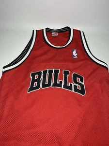 Camiseta de los Chicago Bulls (deporte creativo) de la NBA talla pequeña - Imagen 1 de 8