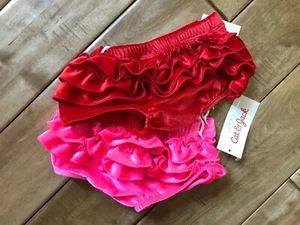 (V) NWT! CAT & JACK Ruffle Bum Bloomer Shorts 3-6 M NEW Red Pink Valentine’s - Picture 1 of 2