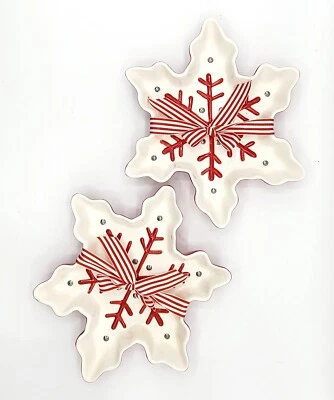 (SET OF 2) Hallmark Red White Ceramic Snowflake Holiday Candy Bowl Dish, 8" NEW - Image 1 of 4