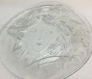 Set of 2 Crystal Maidens Glass Plates w/Ladies Jose Carvalho Gama Diniz 11" - Picture 1 of 7