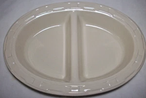 TRADICIONES TEJIDAS Longaberger: Beige Marfil Clásico: Plato Grande Dividido: EXCELENTE: SIN PRECIO BASE - Imagen 1 de 3