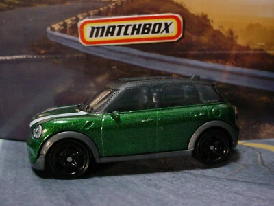 2023 EUROPEAN HIGHWAYS ➽ 2011 MINI COOPER COUNTRYMAN 💥green;blk💥Matchbox Loose - Image 1 of 4