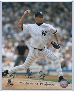 5xWSC ~ El Brujo Ramiro Mendoza ~ Yankees Béisbol Firmado 8x10 Foto MAB Medias Rojas - Imagen 1 de 4