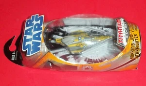 STAR WARS TITANIUM - NEW - ANAKIN'S YELLOW JEDI STARFIGHTER w/ RARE FOGGY CANOPY - Picture 1 of 2