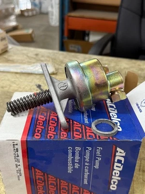 Топливный насос GM 6472020 42138 от оригинального производителя новый из старых запасов для Pontiac Buick Oldsmobile Chevrolet 80-86 - Изображение 1 из 3