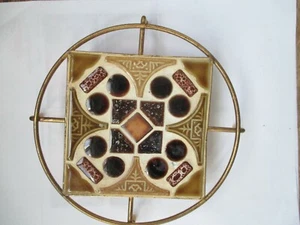  Trivet de cerámica geométrica atómica retro de colección - Imagen 1 de 2