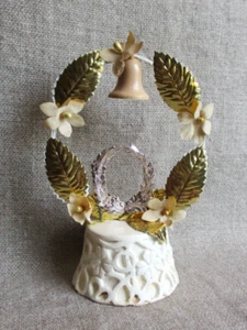 Coast Novelty Topper Vintage Ivory & Gold Leaf Chalkware Wedding Cake Topper - Picture 1 of 8